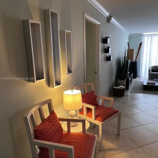 6039 Collins Ave # 823, Miami Beach, FL 33140 photo 6