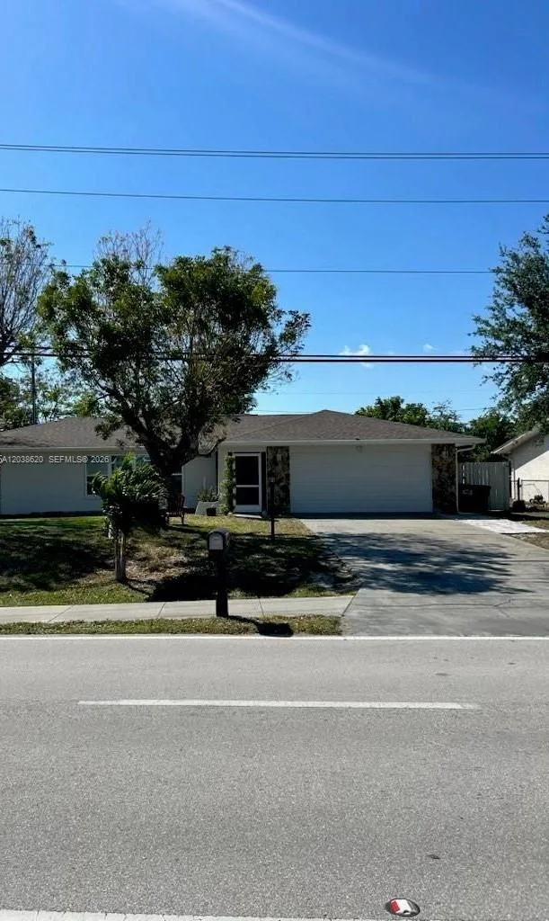 4020 Country Club # 0, Cape Coral, FL 33904