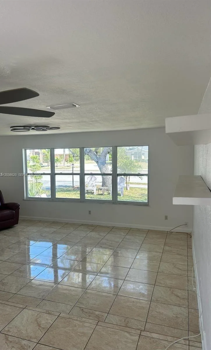 4020 Country Club # 0, Cape Coral, FL 33904 photo 2