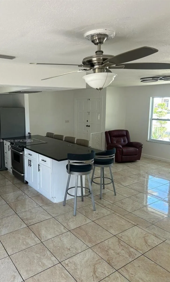 4020 Country Club # 0, Cape Coral, FL 33904 photo 4
