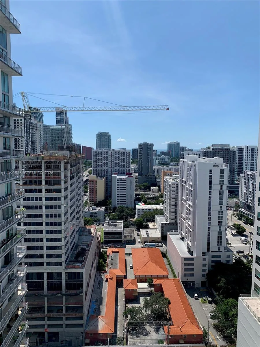 690 SW 1st Ct # 2725, Miami, FL 33130