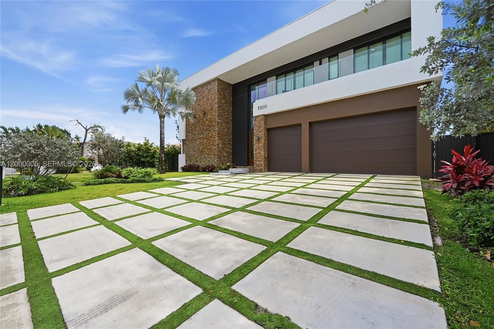 3300 NE 170th St, North Miami Beach, FL 33160 photo 2
