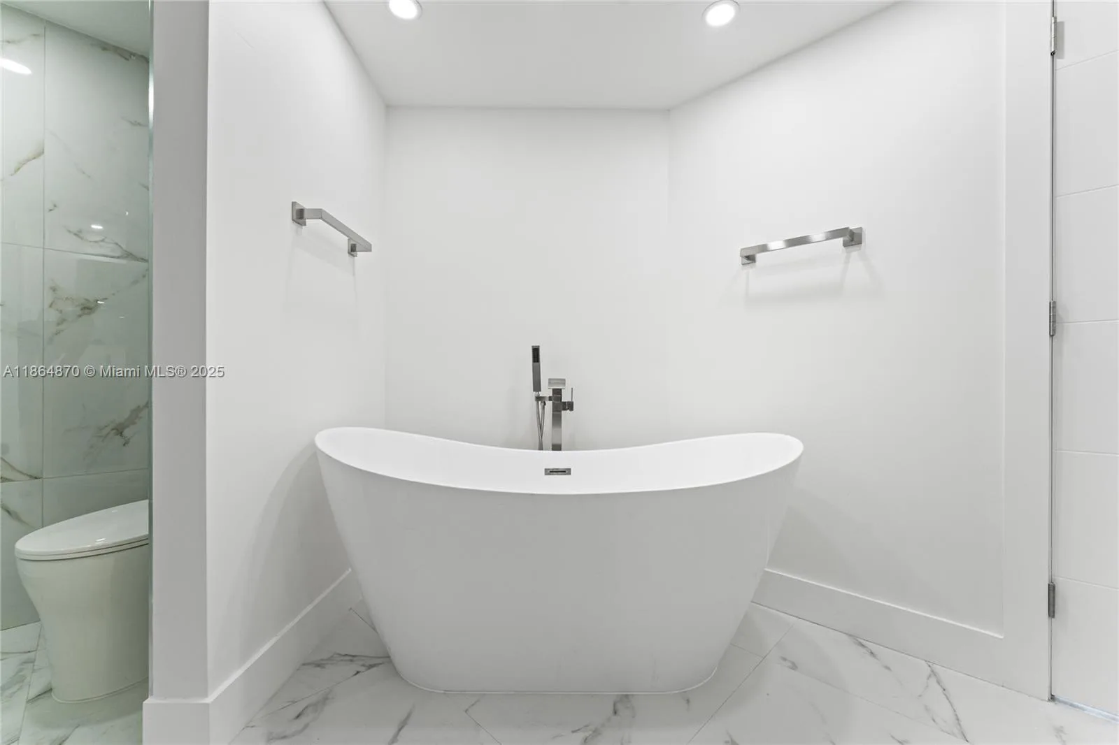 19101 NE 36th Ct # 206, Aventura, FL 33180 photo 6