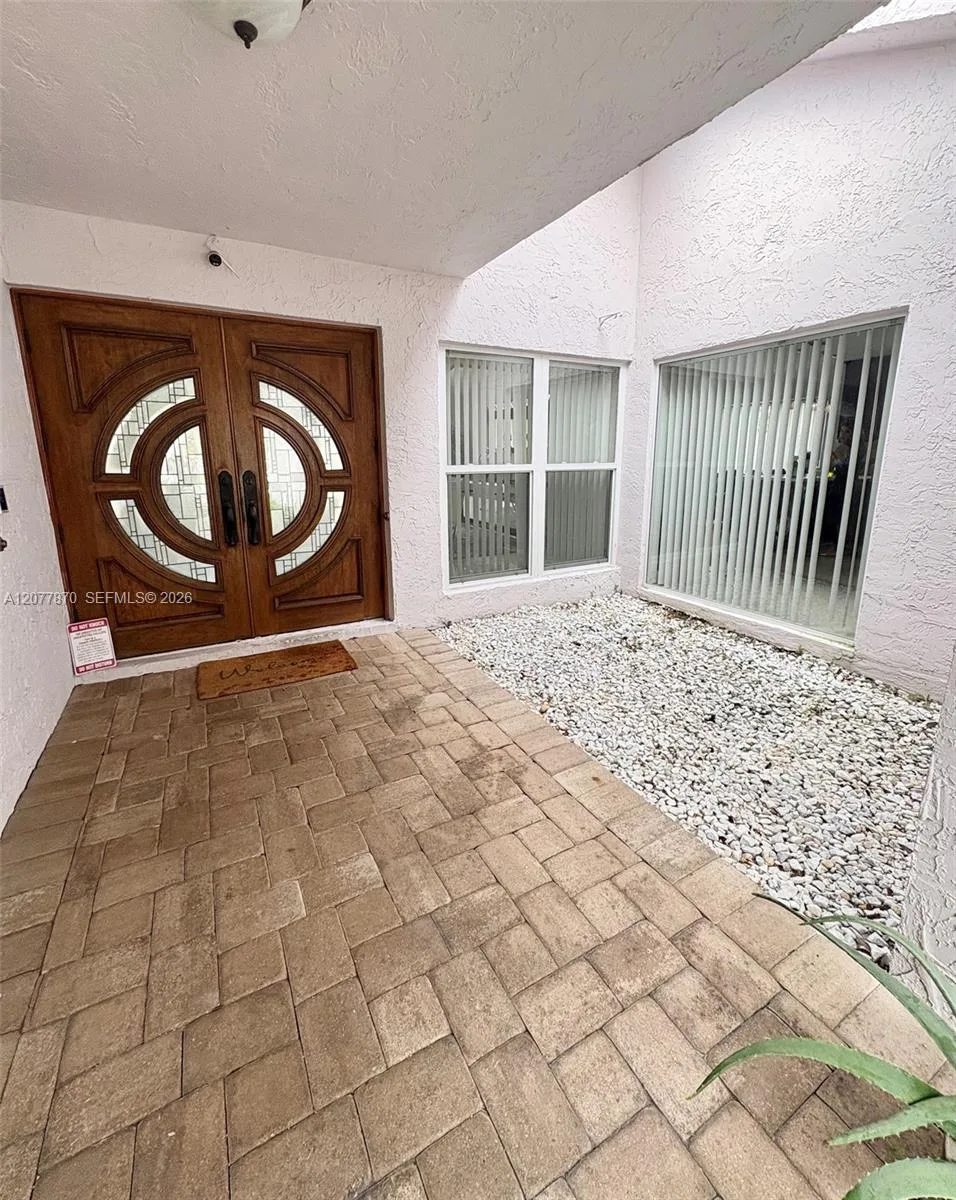 8541 NW 54th St, Lauderhill, FL 33351 — zdjęcie 4