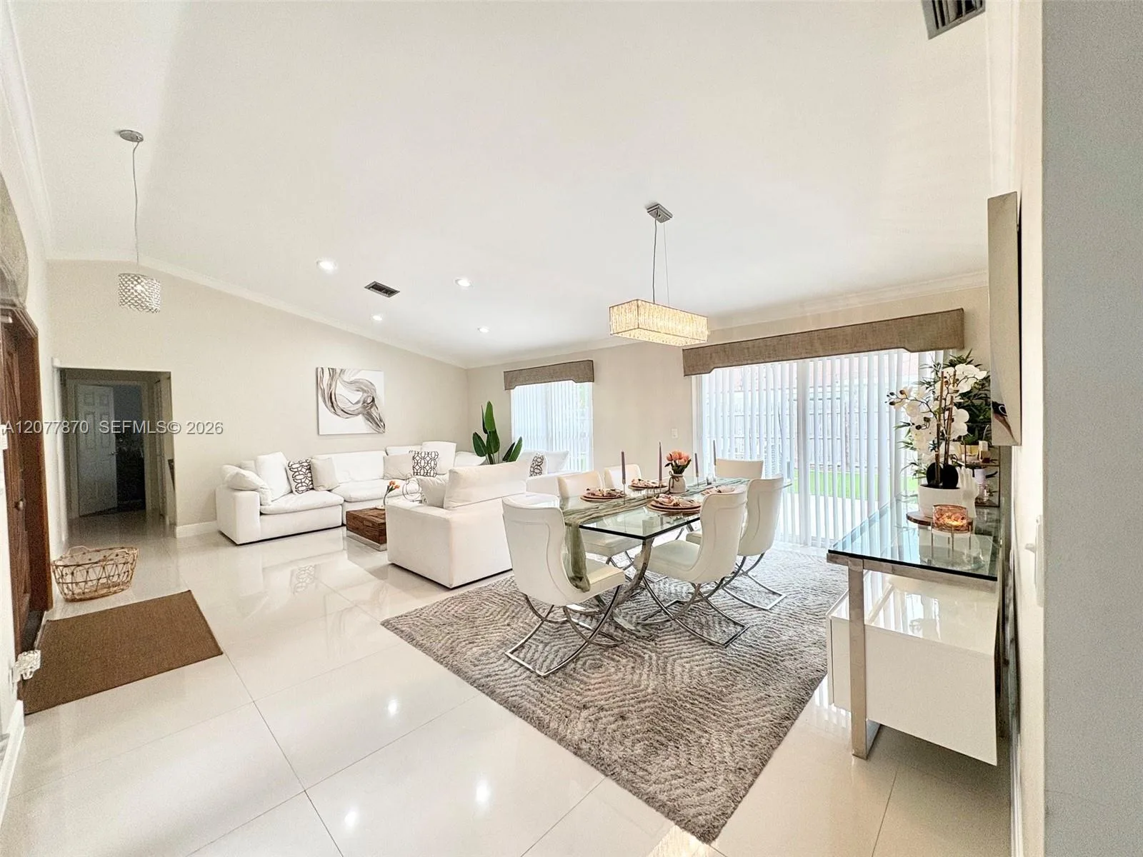8541 NW 54th St, Lauderhill, FL 33351 photo 7