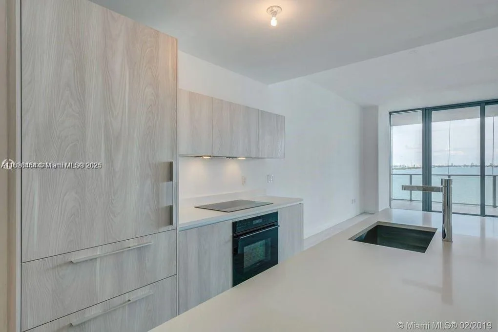 480 NE 31st St # 1002, Miami, FL 33137 photo 10