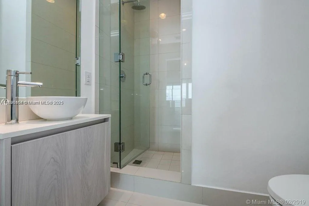 480 NE 31st St # 1002, Miami, FL 33137 photo 11
