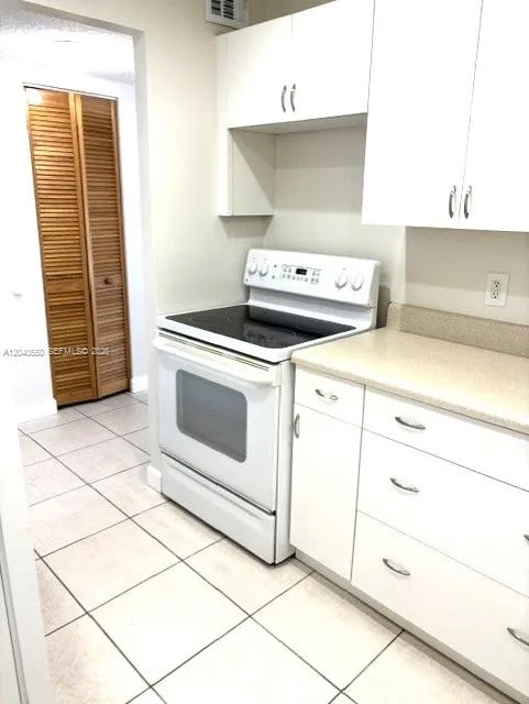 7785 SW 86th St # E-113, Miami, FL 33143 photo 4