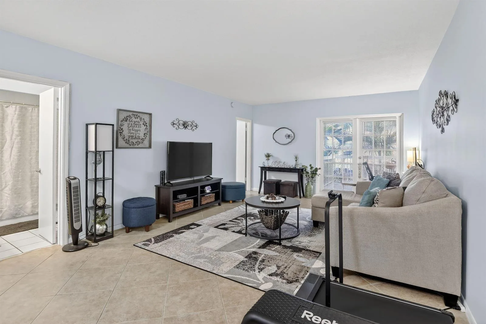 2424 SE 17th Street # 208b, Fort Lauderdale, FL 33316 photo 2
