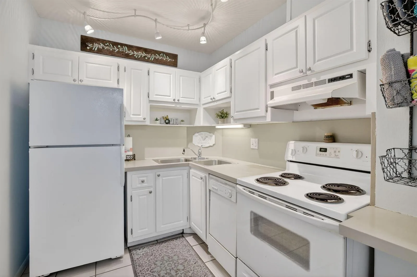 2424 SE 17th Street # 208b, Fort Lauderdale, FL 33316 photo 8