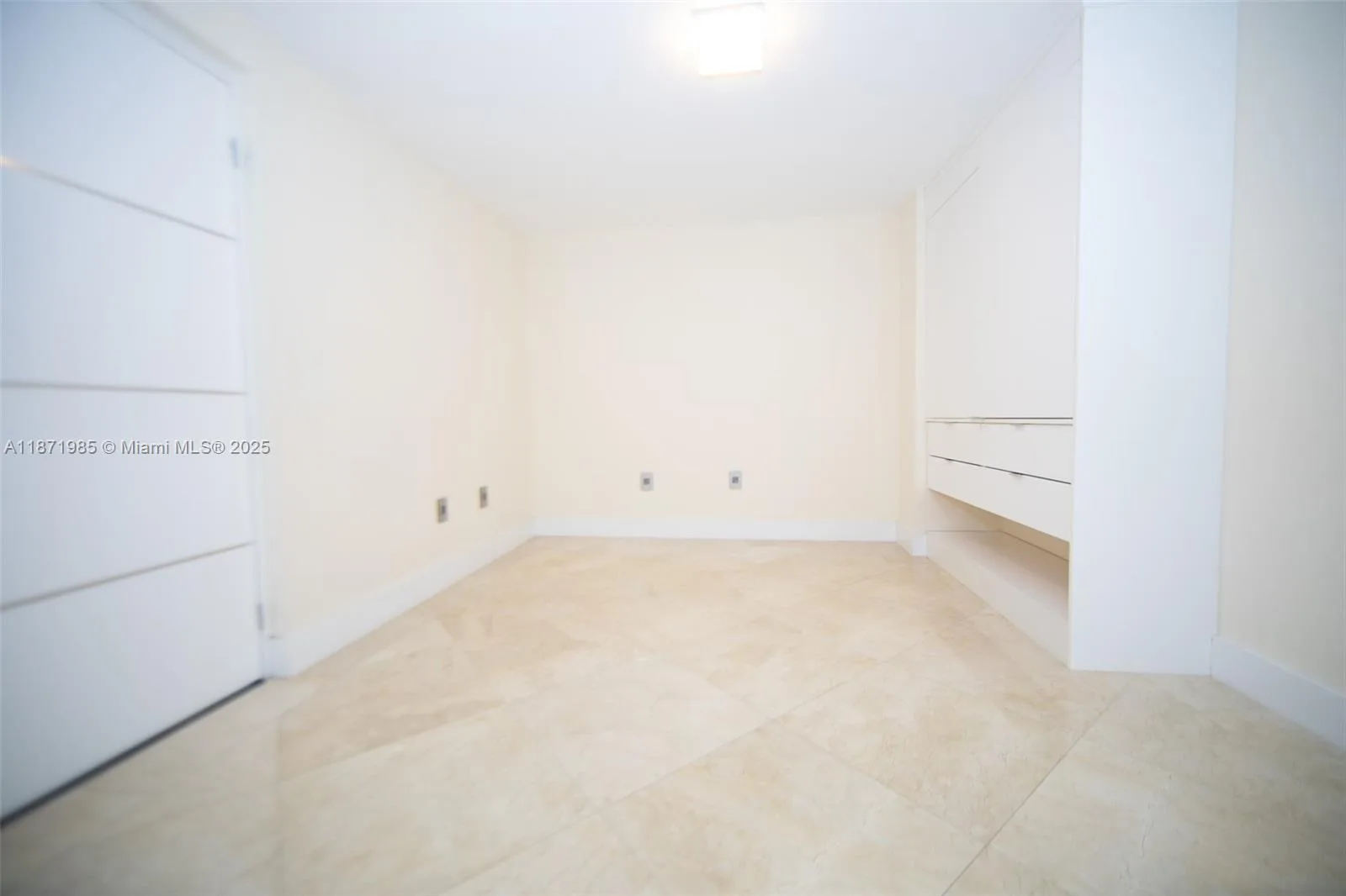 520 West Ave # 602, Miami Beach, FL 33139 photo 10