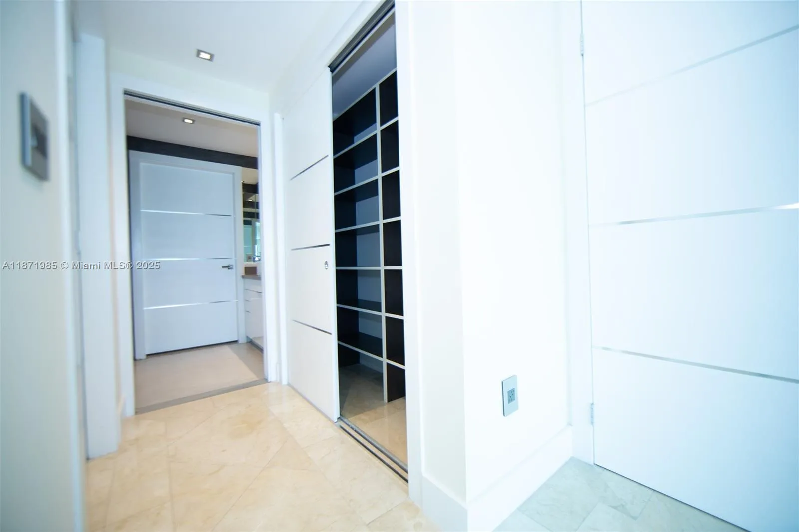 520 West Ave # 602, Miami Beach, FL 33139 photo 11