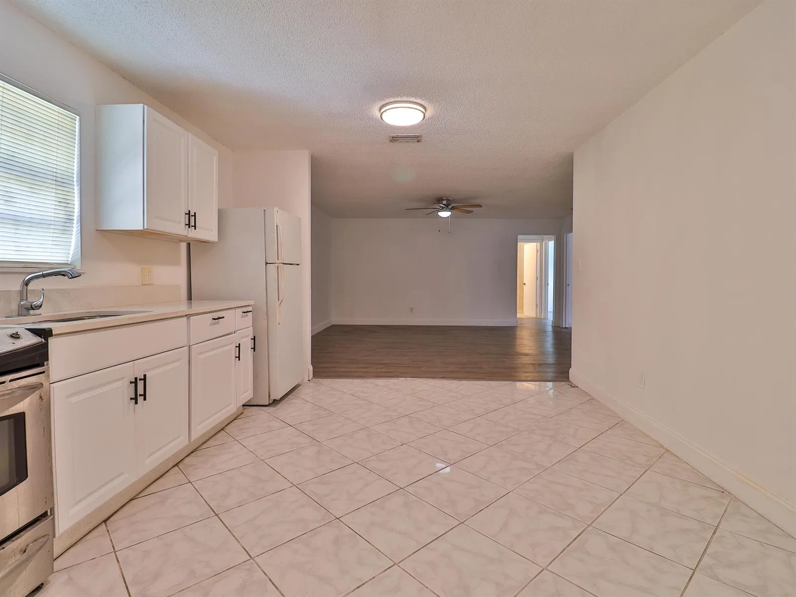 3024 W Dixie Boulevard, Fort Pierce, FL 34946 photo 7