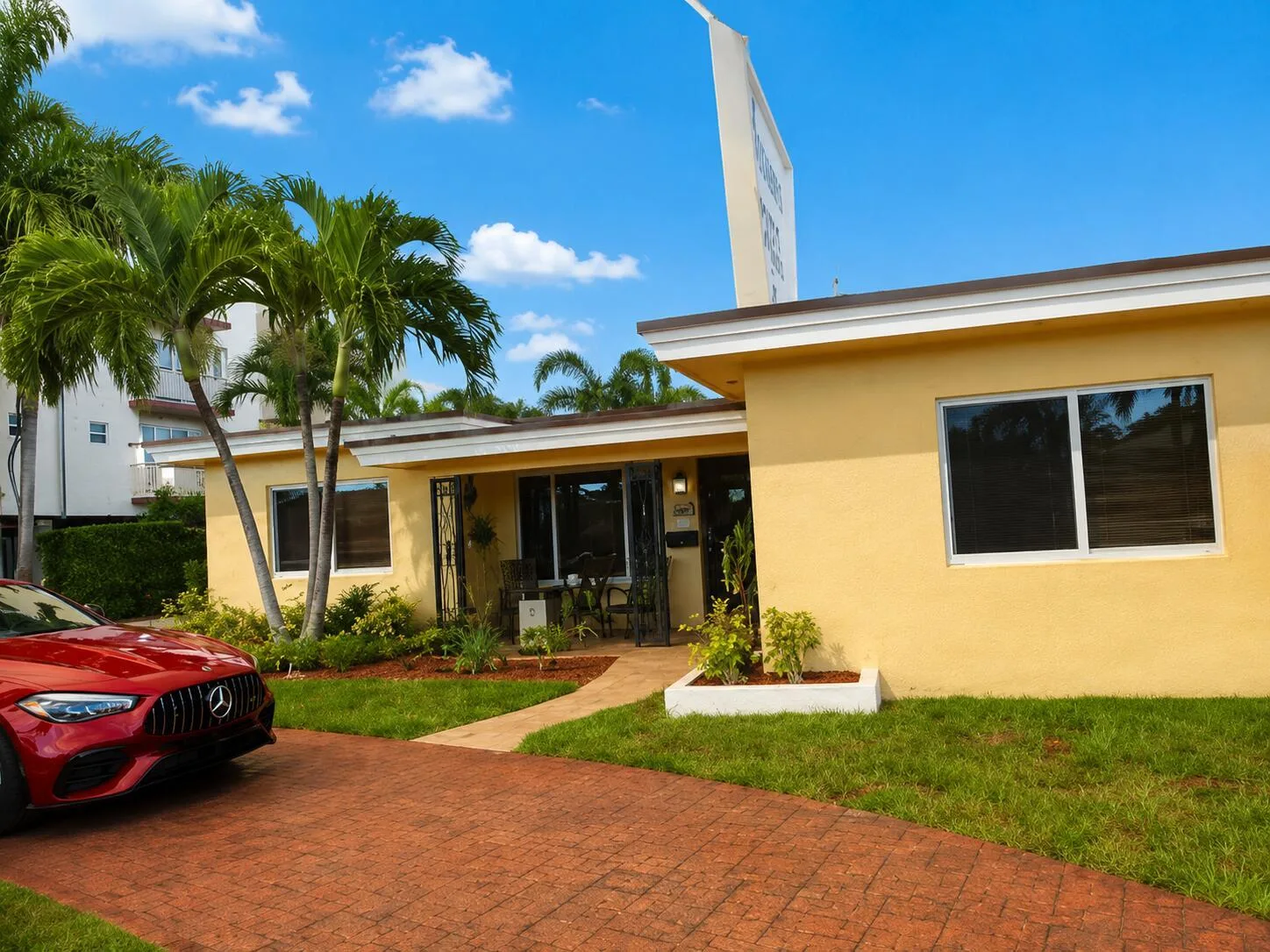 1743 RODMAN Street, Hollywood, FL 33020