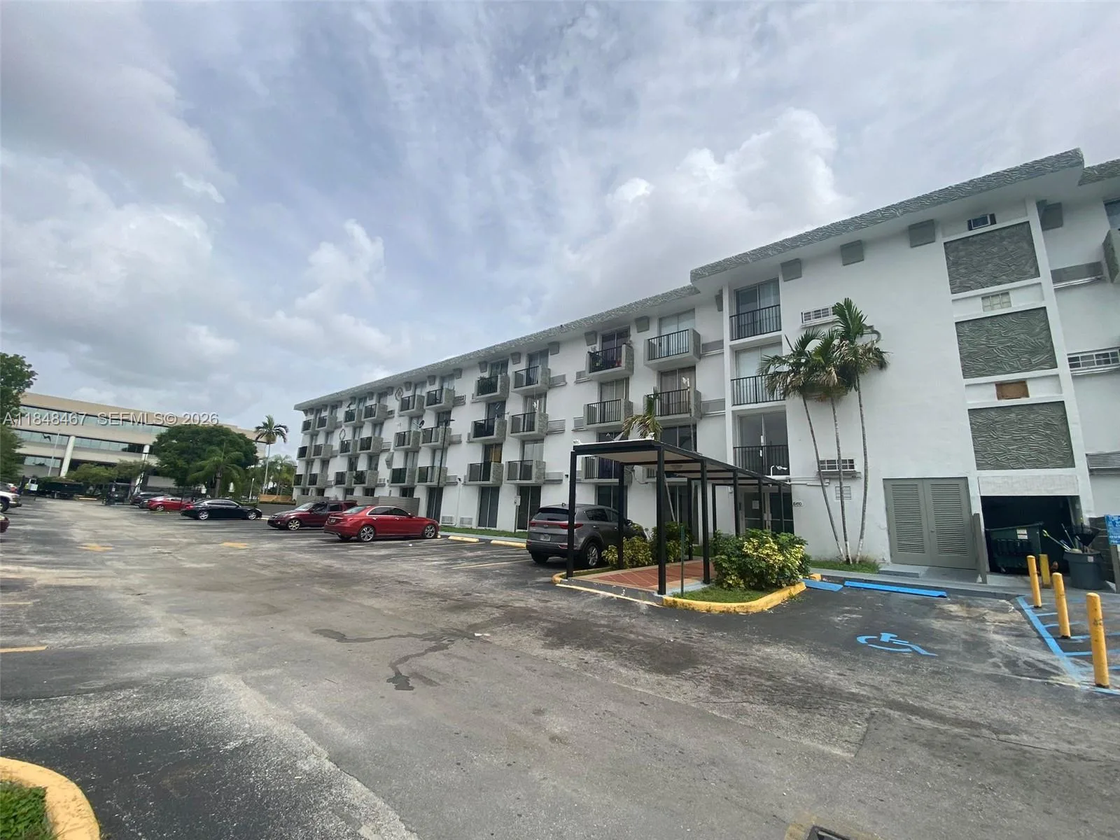 16450 NW 2nd Ave # 404, Miami, FL 33169 photo 2