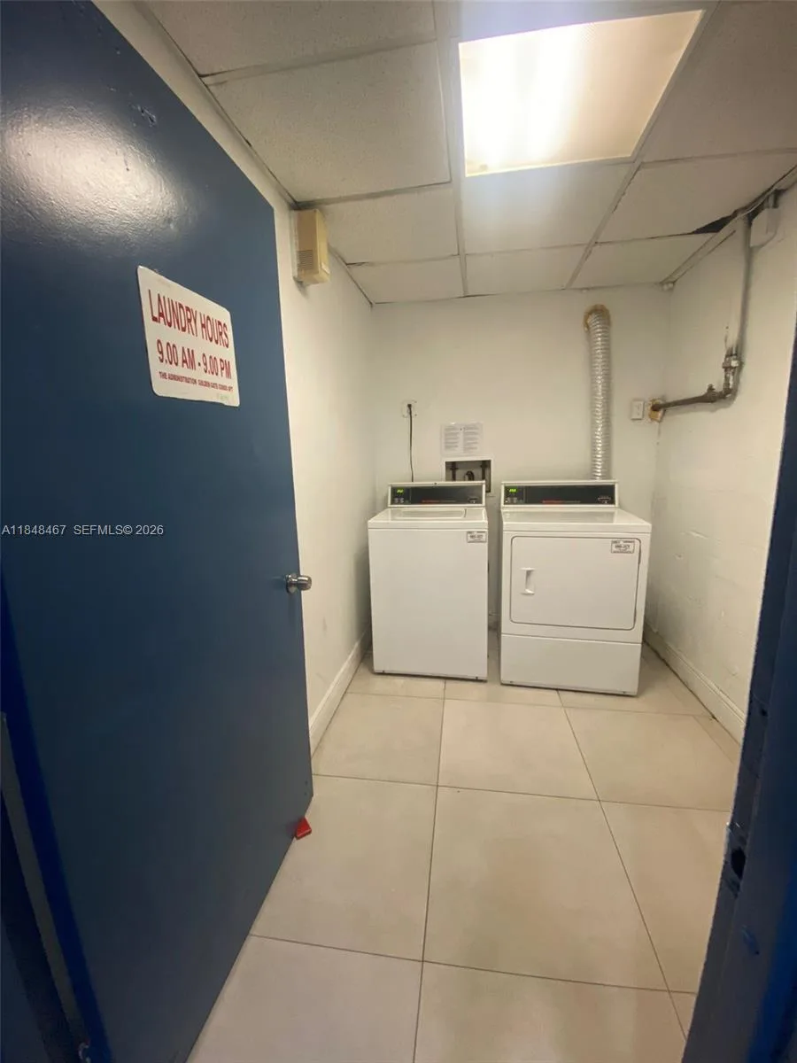 16450 NW 2nd Ave # 404, Miami, FL 33169 photo 6