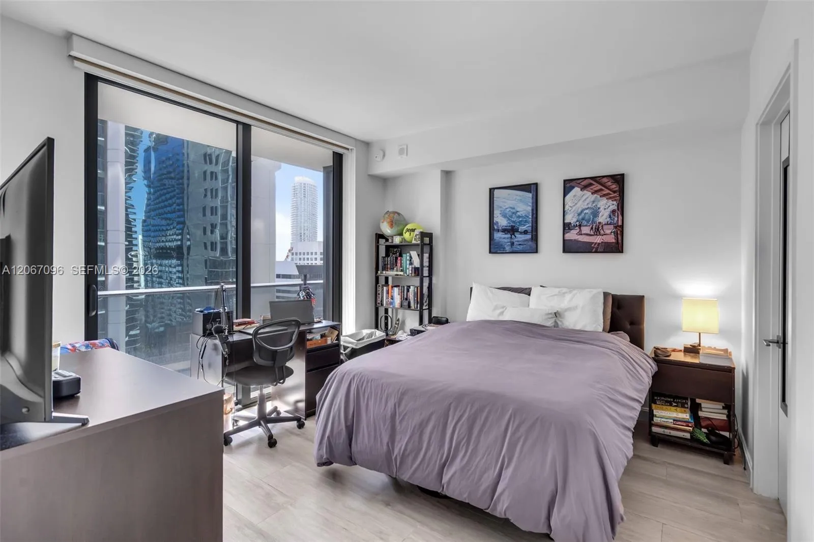 55 SW 9th St # 2407, Miami, FL 33130 photo 7