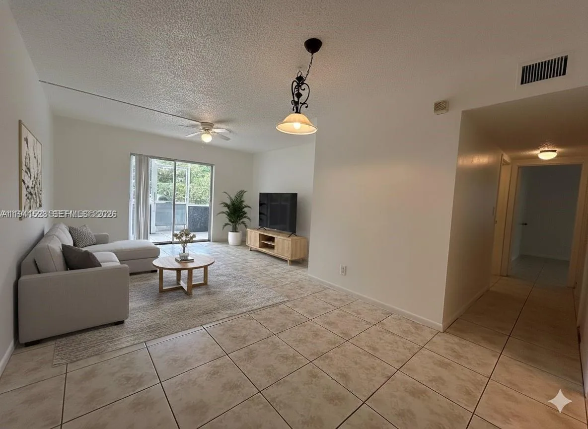 4354 NW 9th Ave # 12-1C, Deerfield Beach, FL 33064
