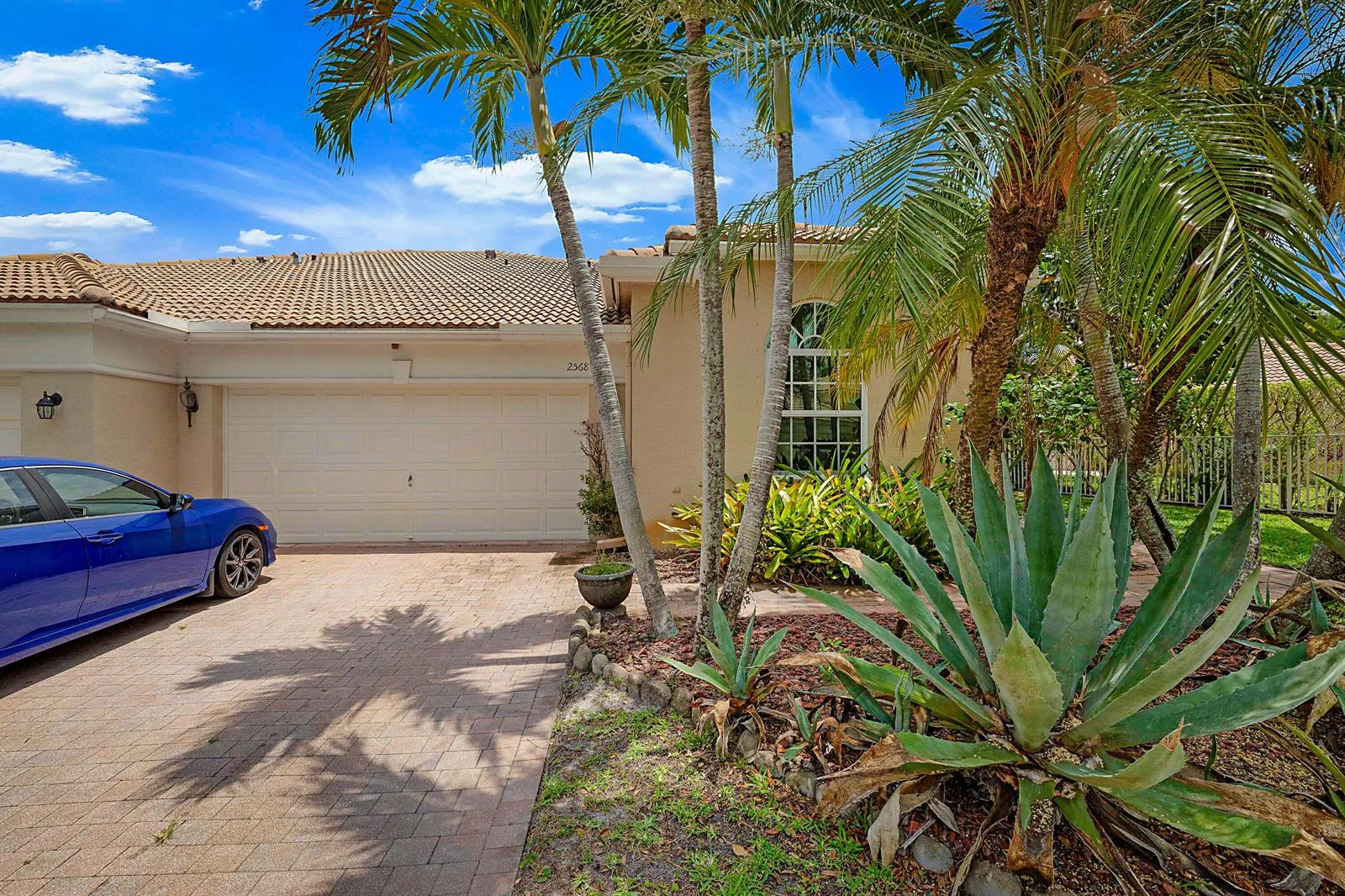 2568 Sandy Cay, West Palm Beach, FL 33411 photo 2