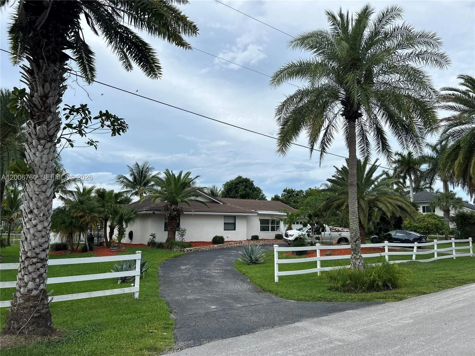 11781 NW 14th St, Plantation, FL 33323 photo 2