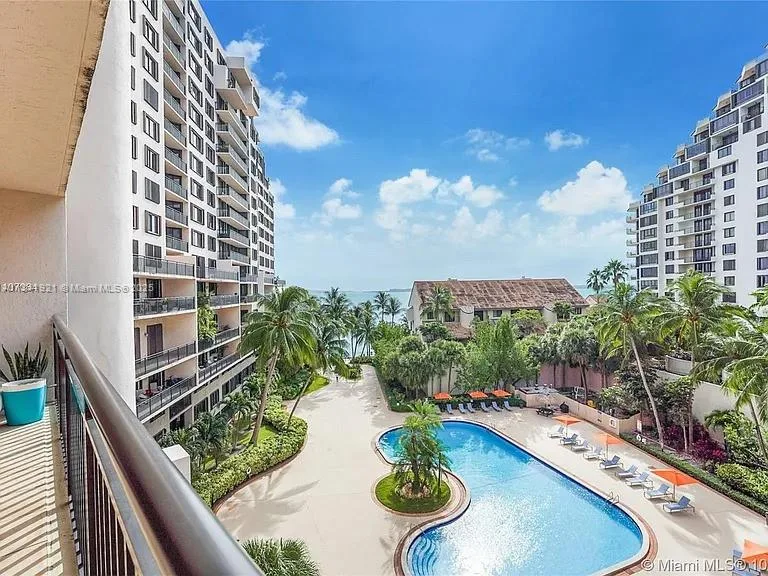 540 Brickell Key Dr # 603, Miami, FL 33131