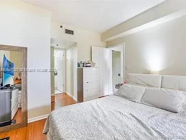 540 Brickell Key Dr # 603, Miami, FL 33131 photo 10