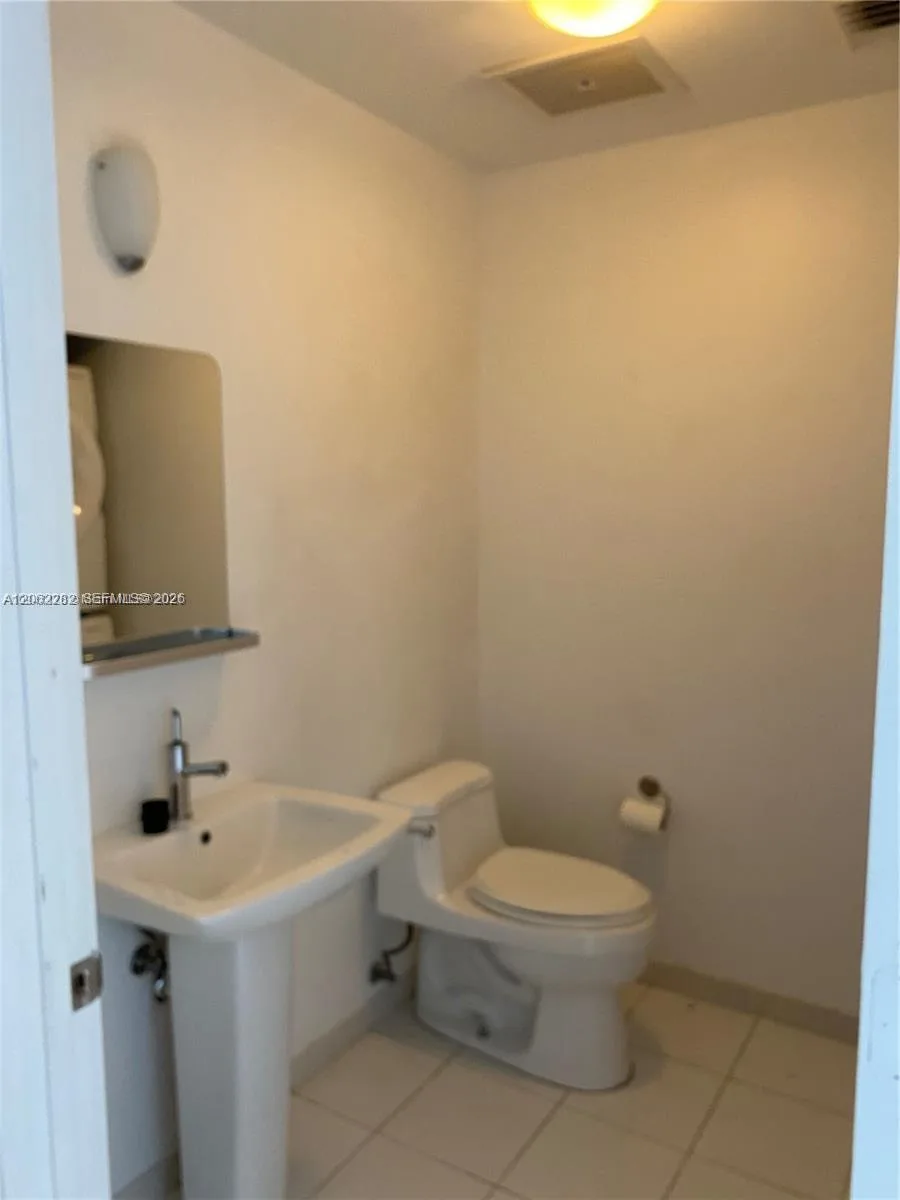 3470 E Coast Ave # H0404, Miami, FL 33137 — zdjęcie 3