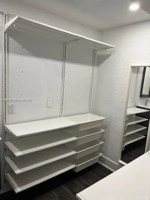 3008 NW 13th St, Miami, FL 33125 photo 11