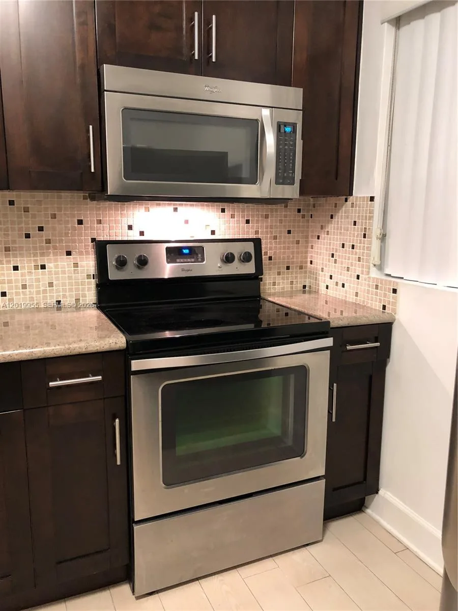 221 SW 9 AVE # 2, Miami, FL 33130