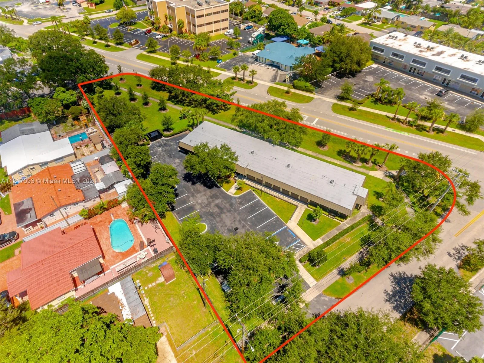 7700 Davie Road Ext, Hollywood, FL 33024 photo 2