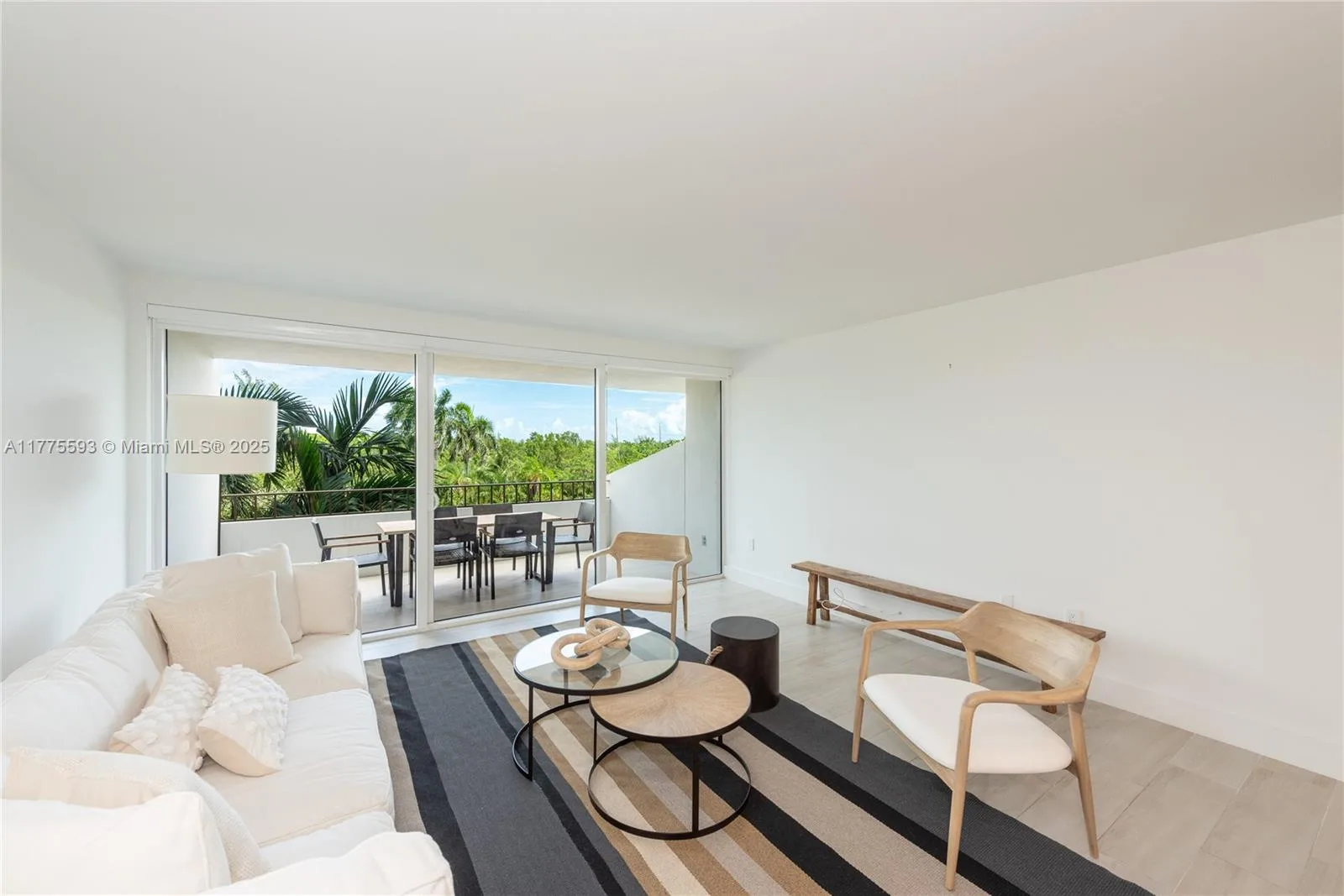 155 Ocean Lane Dr # 404, Key Biscayne, FL 33149 photo 2