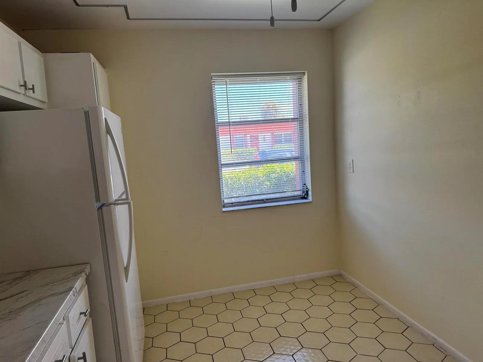 5800 FERNLEY Drive W # 17, West Palm Beach, FL 33415 photo 6