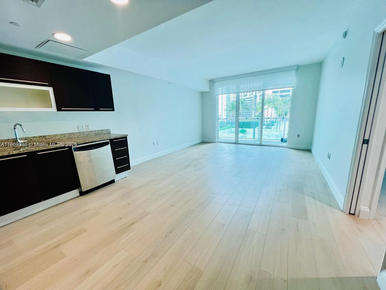 950 S Brickell Bay # 1109, Miami, FL 33131 photo 2