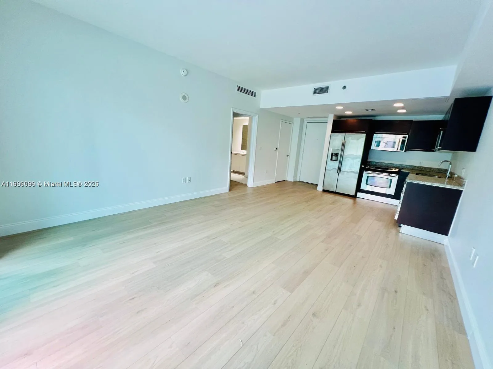 950 S Brickell Bay # 1109, Miami, FL 33131 photo 6