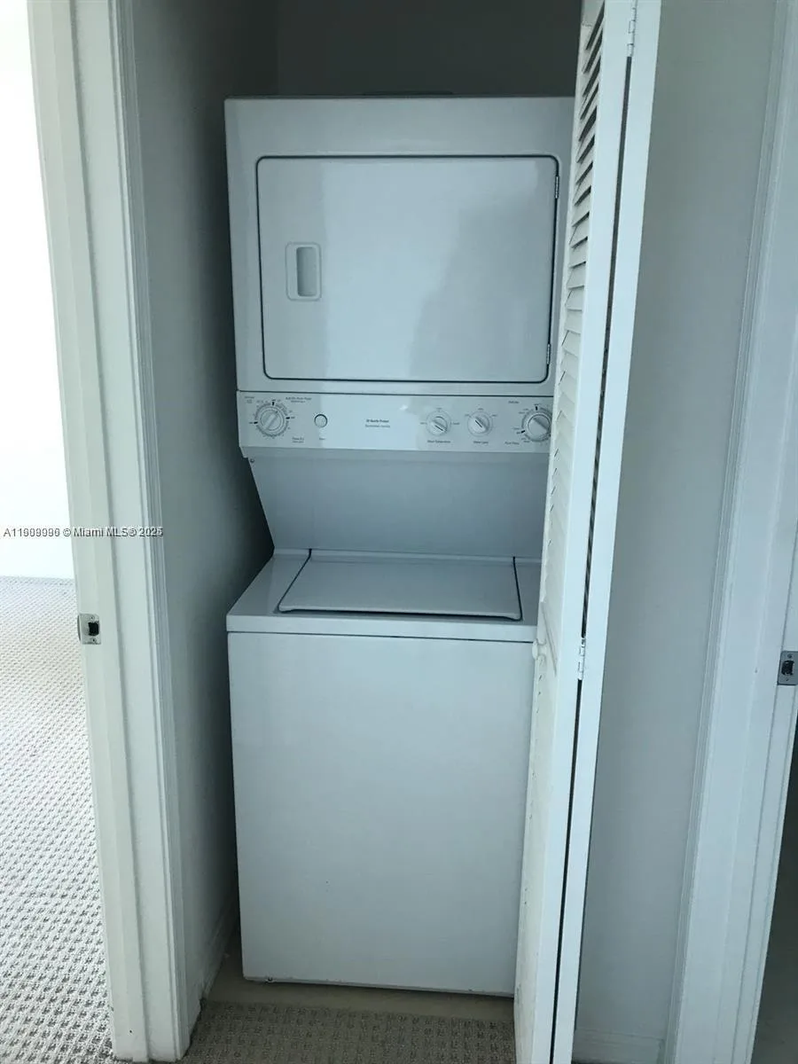 950 S Brickell Bay # 1109, Miami, FL 33131 photo 8