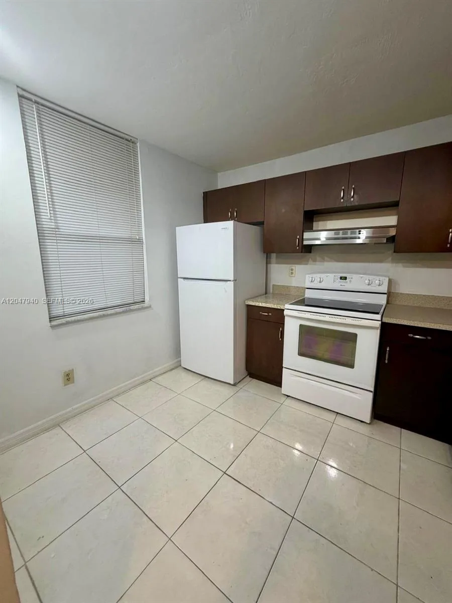 100 NW 76th Ave # 102-2, Plantation, FL 33324 photo 5
