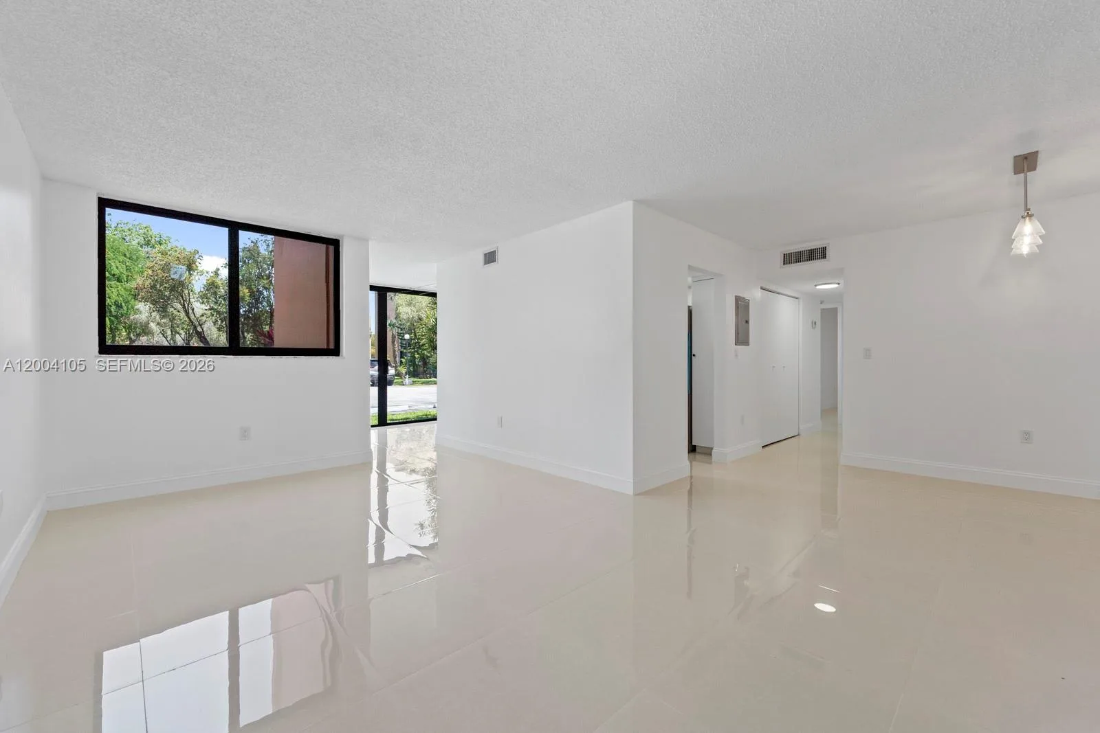 9440 W Flagler St # 106, Miami, FL 33174 photo 3