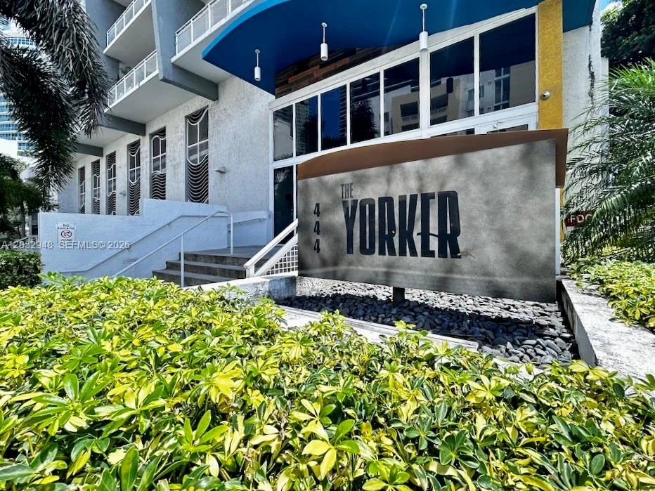 444 NE 30th St # 707, Miami, FL 33137