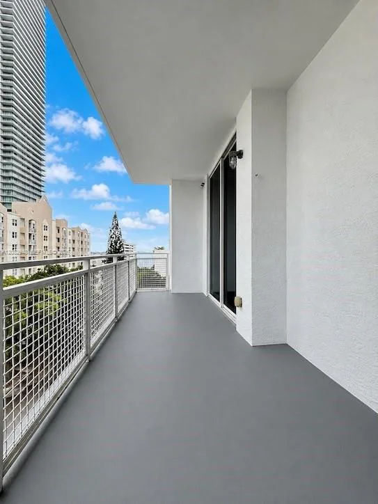 444 NE 30th St # 707, Miami, FL 33137 photo 2