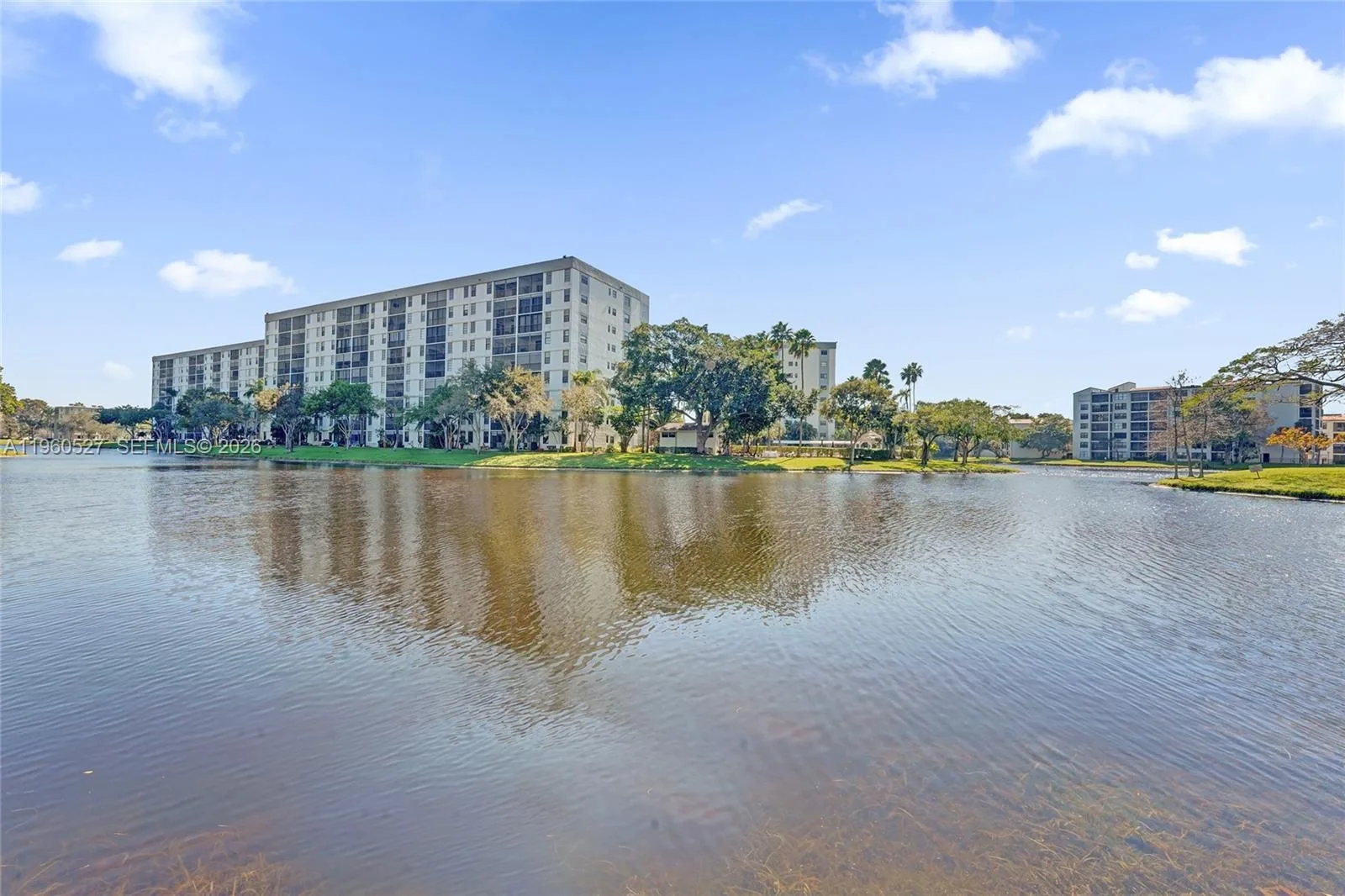 2228 N Cypress Bend Dr # 103, Pompano Beach, FL 33069 photo 2
