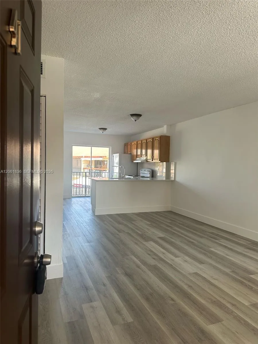 5435 W 24th Ave # 41, Hialeah, FL 33016
