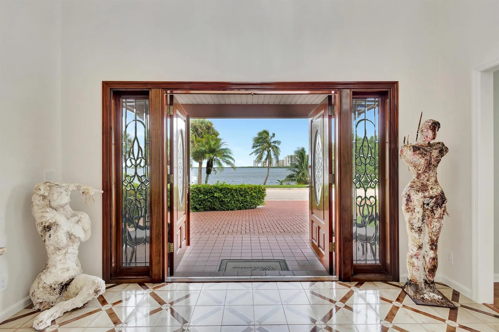 1141 Pine Point Road, West Palm Beach, FL 33404