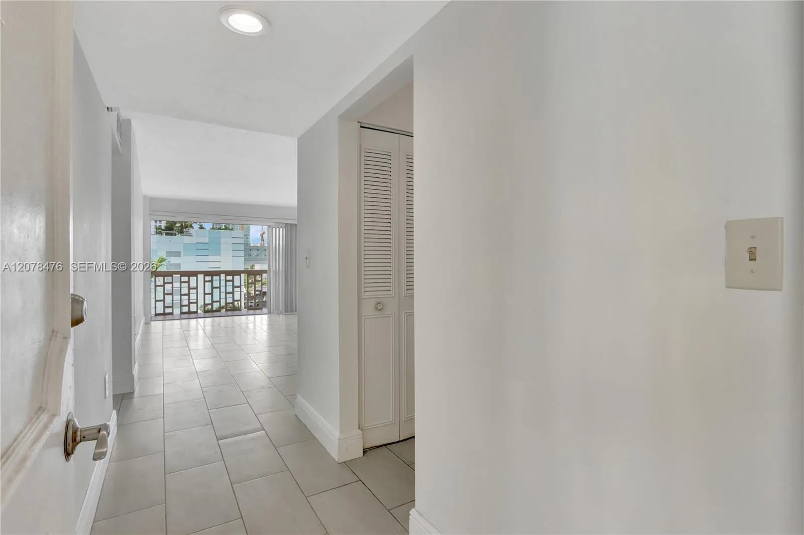 600 NE 25th St # PHD/73, Miami, FL 33137 photo 3