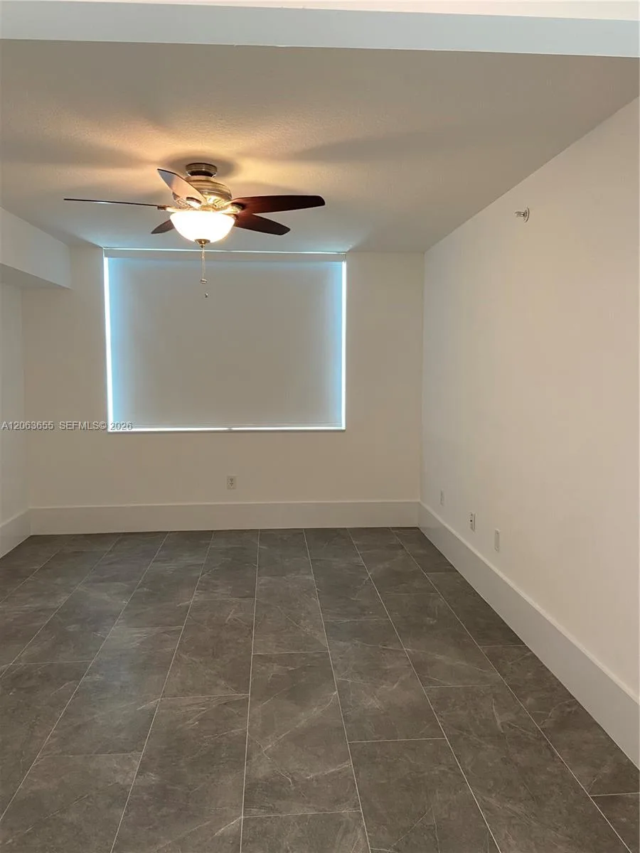 31 SE 5th St # 2103, Miami, FL 33131 photo 8