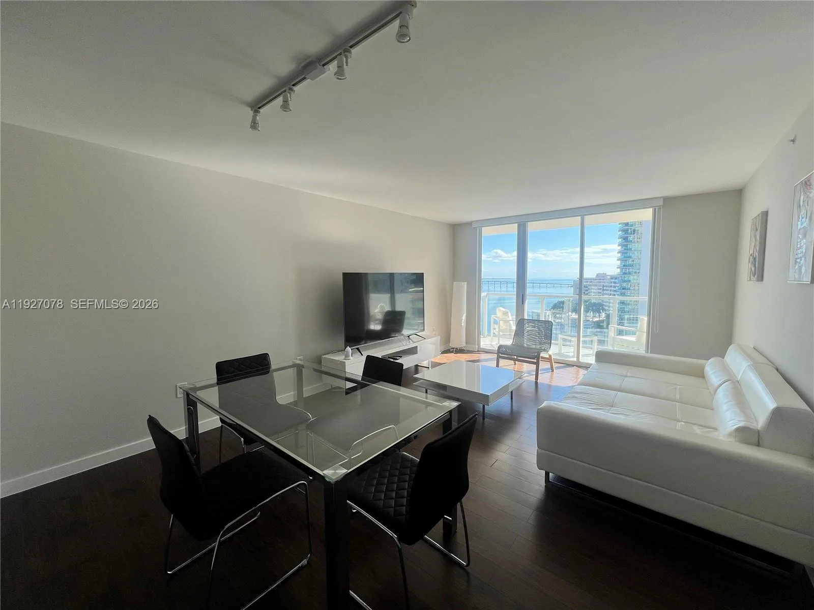 1155 Brickell Bay Dr # 1607, Miami, FL 33131 photo 10