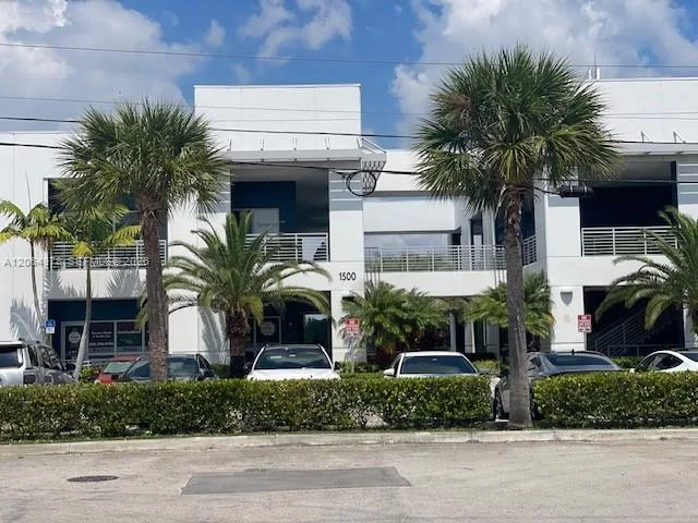 1500 NW 89CT # 216, Doral, FL 33172