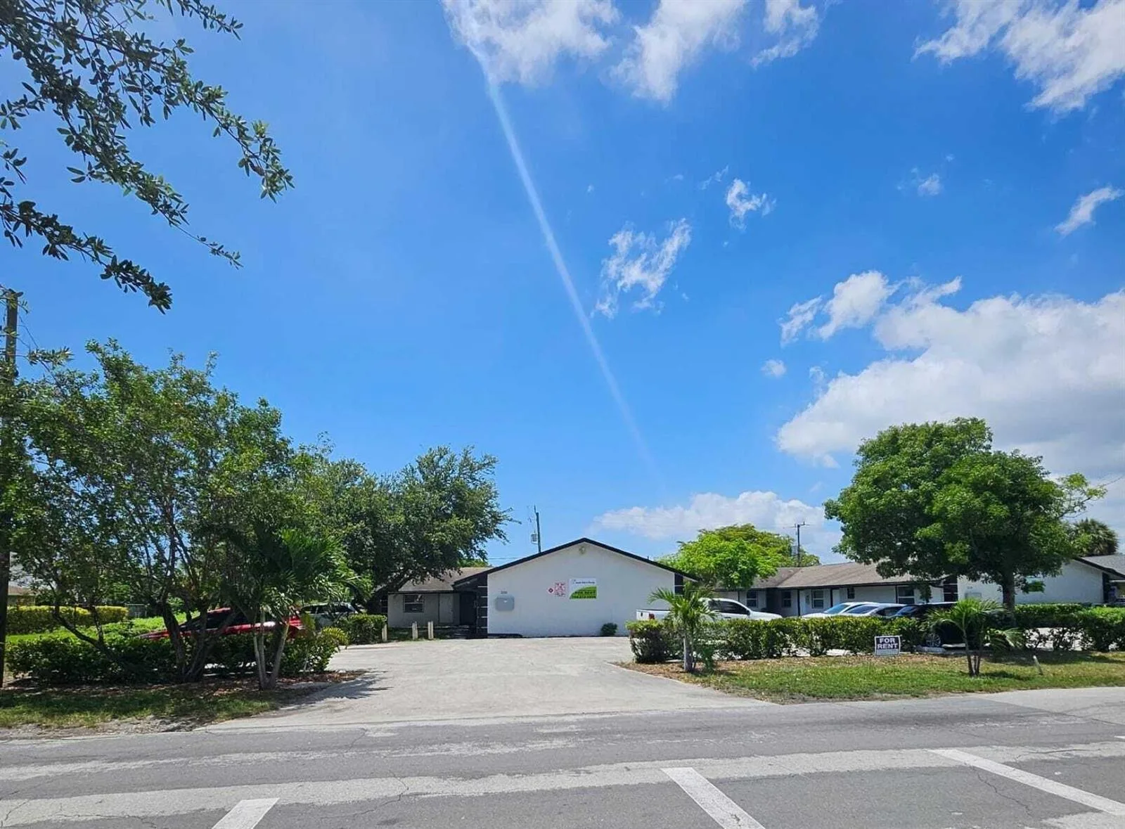 200 NW 14TH Street # 1-5, Pompano Beach, FL 33060