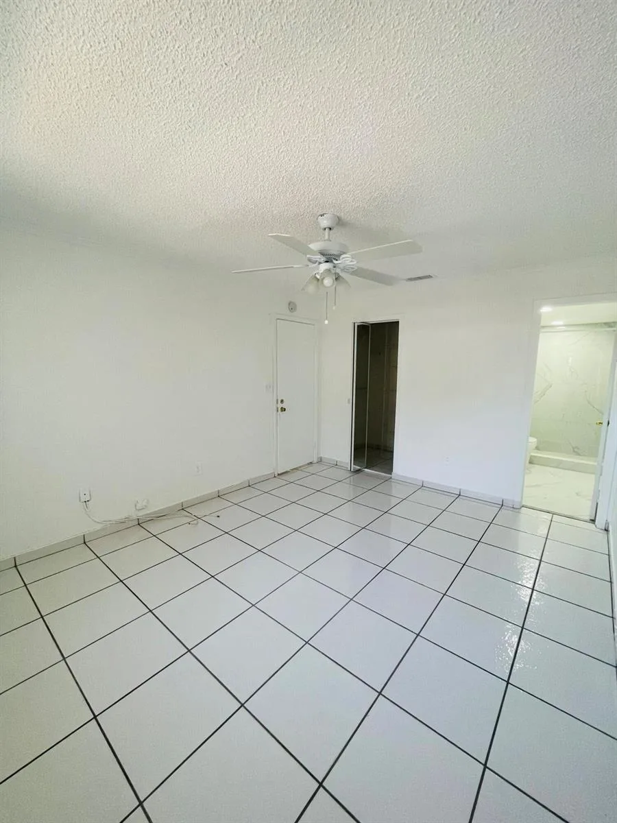 18340 Mediterranean Boulevard # 2806, Hialeah, FL 33015 photo 13
