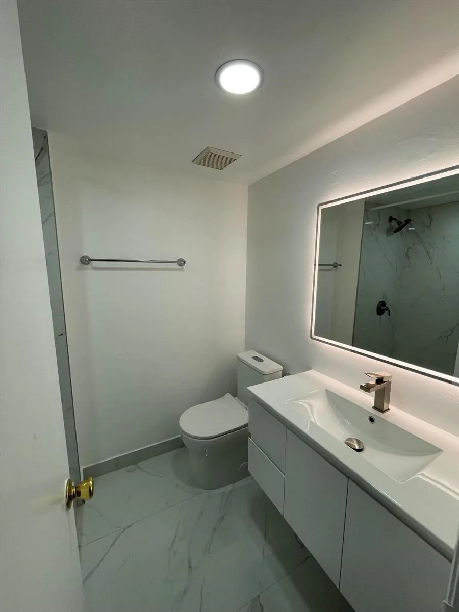 18340 Mediterranean Boulevard # 2806, Hialeah, FL 33015 photo 7
