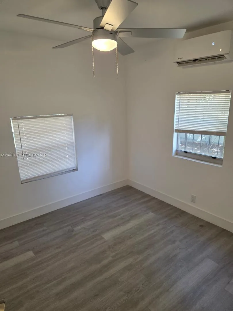 2911 NW 30th St, Miami, FL 33142 photo 10